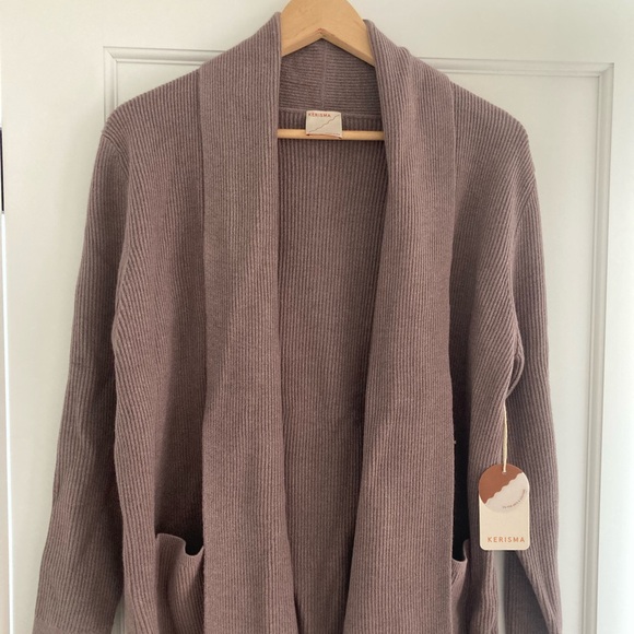 Kerisma Sweaters - Kerisma Miko Cardigan Sweater: Taupe (S/M)
